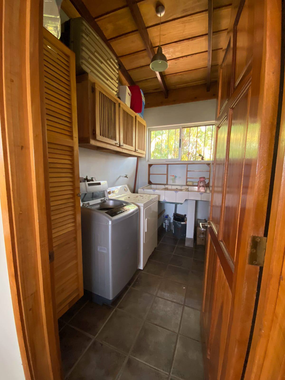 611663194_1313550717483429_1884792576728690442_n